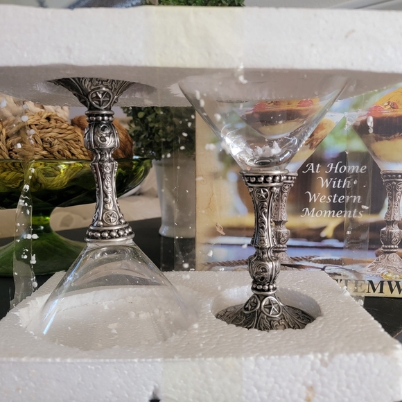 Western Moments Silverado Steamware Set - Picture 4 of 4